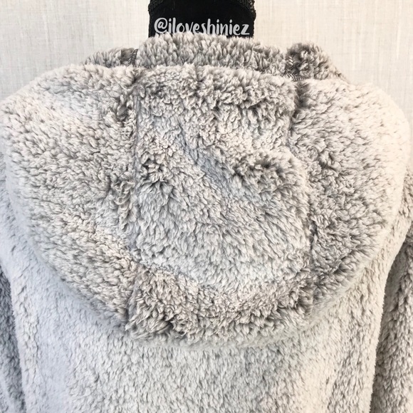 •Victoria's Secret PINK• Sherpa Cardigan - Picture 4 of 7